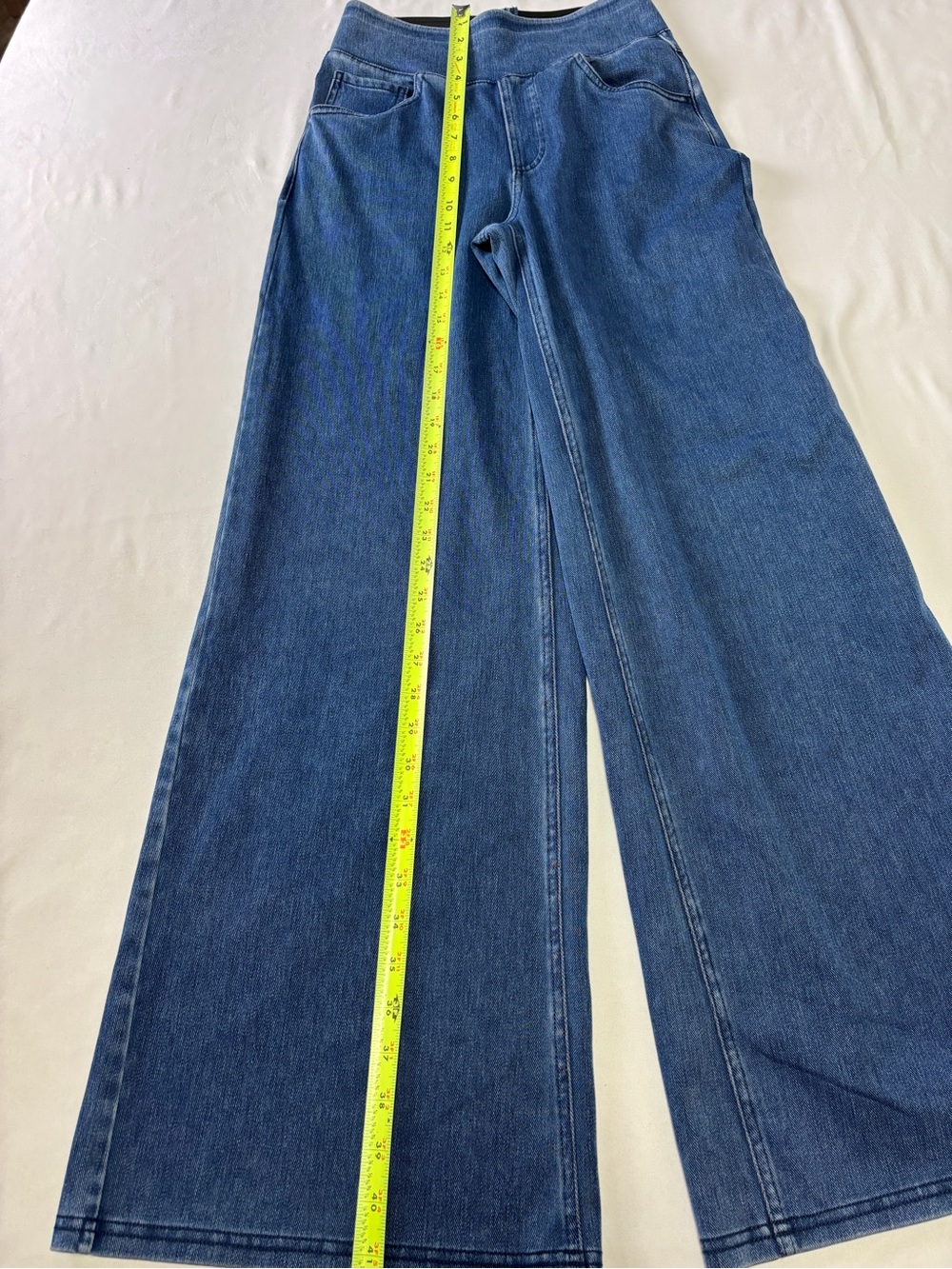 HALARA Women's Wide-Leg High-Rise Jeans – Dark Blue